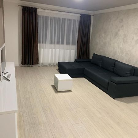 Apartament Lux Regim Hotelier Бакэу Экстерьер фото